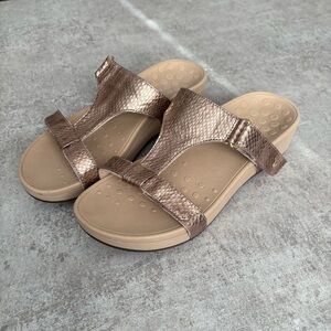 Vionic‎ Metallic Bronze Slide Sandals